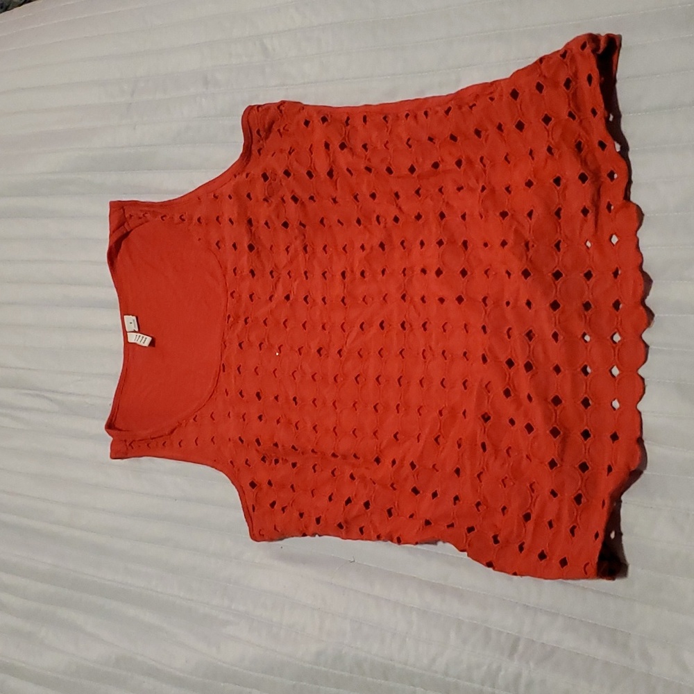 red orange Elle tank top size small circle lace detail